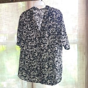 80s 90s black and white paint splatter print button up shirt/blouse..